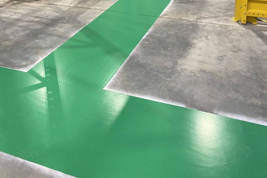 Couloir piéton en polyuréthane vert